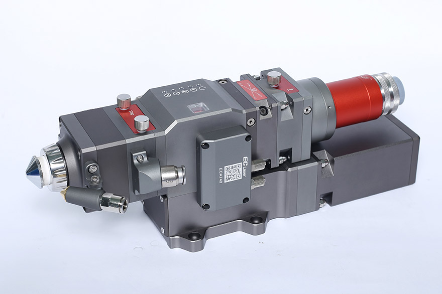 激光切割頭如何在廣告業發揮作用